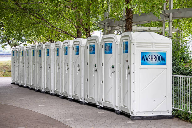 Porta potty rental for festivals in Macarthur, WV