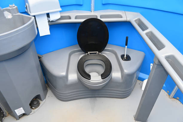 Best Restroom trailer rental cost  in Macarthur, WV